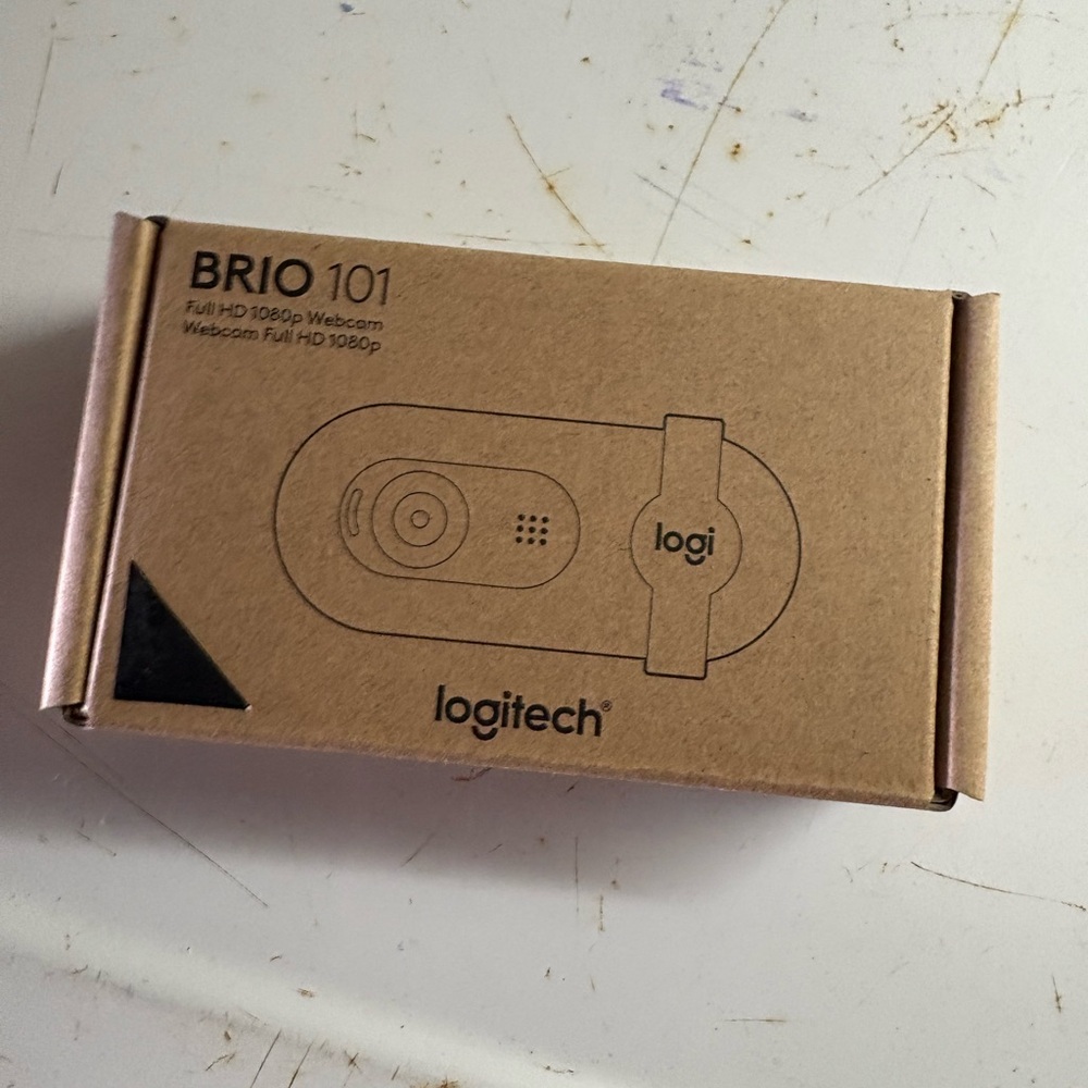 Logitech Brio 101 Webcam in Brown Box